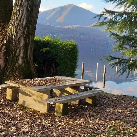 Marinella Fronte Lago Villa Omegna